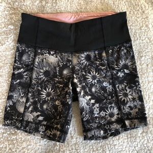 Lululemon floral bike short